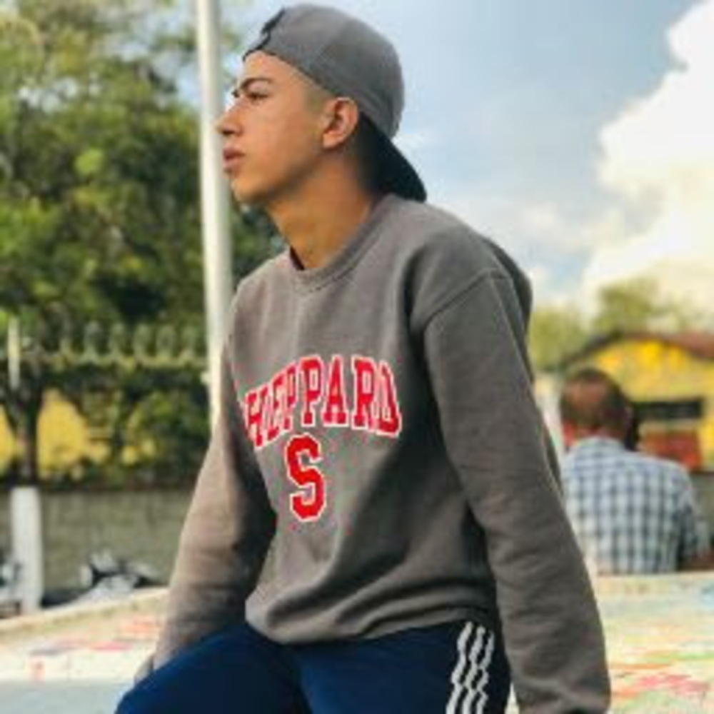 Meet your Posher, Gabriel